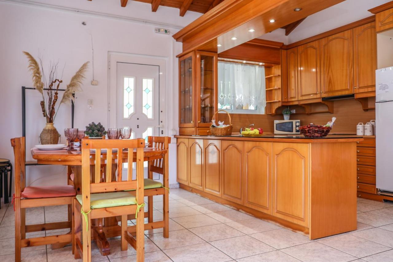 Villa Mitzelos Moni Evaggelistrias Dış mekan fotoğraf