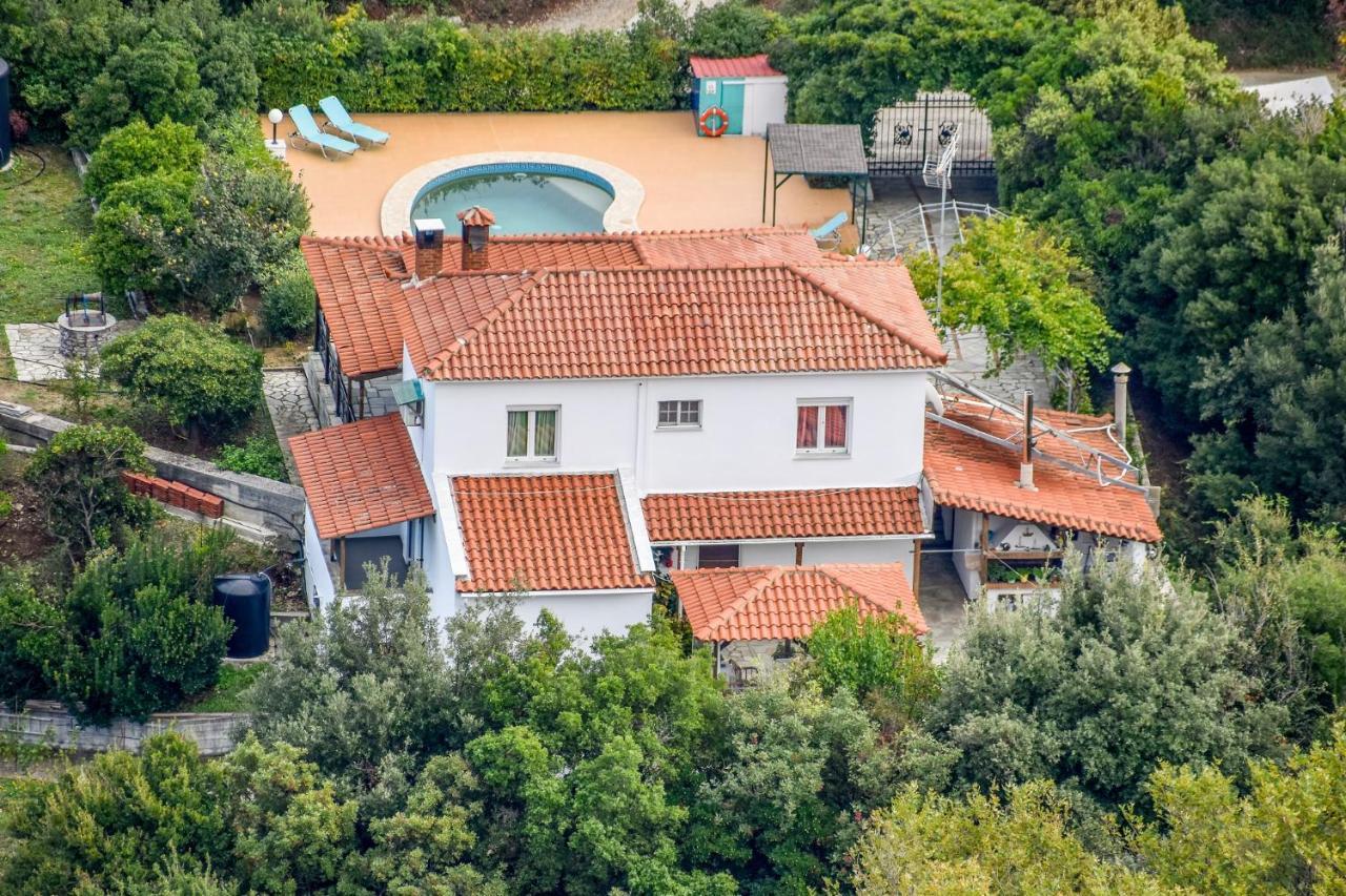 Villa Mitzelos Moni Evaggelistrias Dış mekan fotoğraf